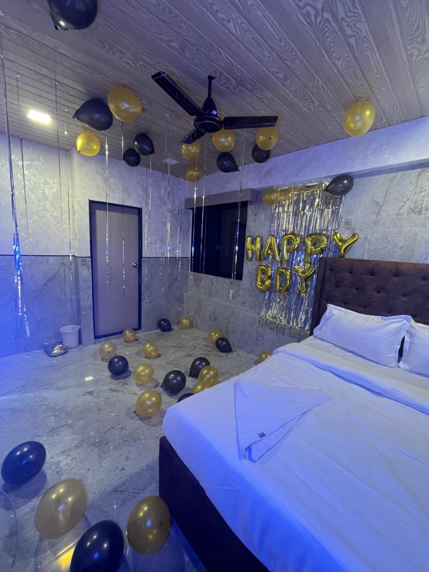 Hotel Newyork By Stayzy Rooms Bombay Exterior foto