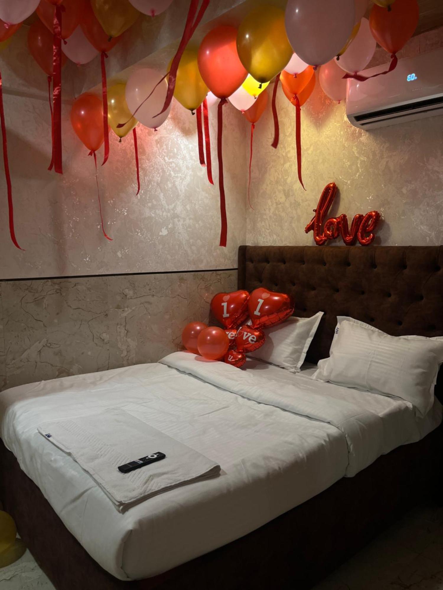 Hotel Newyork By Stayzy Rooms Bombay Exterior foto